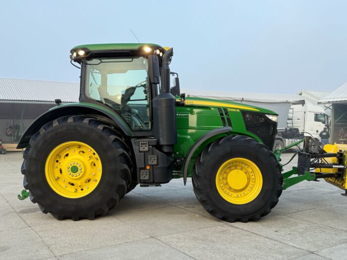 John Deere 7290R - Image 5